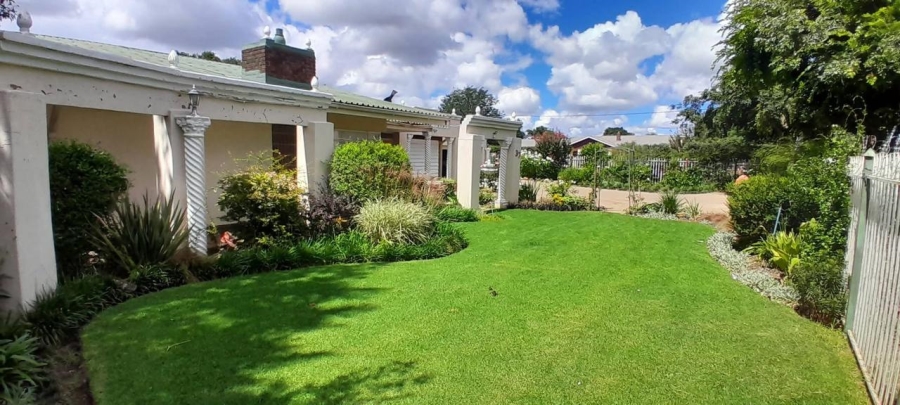 4 Bedroom Property for Sale in Reddersburg Free State